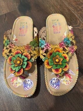 Spring Step L'Artiste Multicolor Floral Leather Slide Sandals nwot size 39